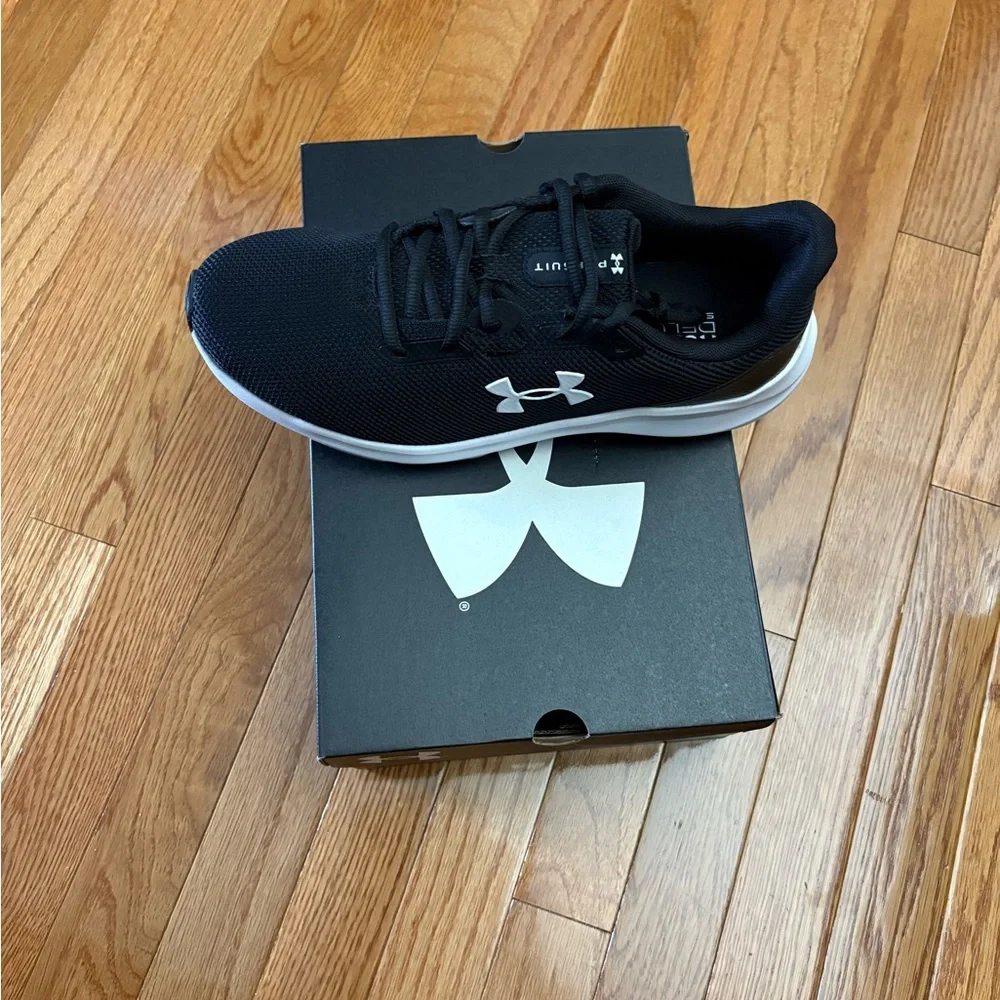 Under Armor Women’s Brand New Size 11 Sneakers - Picture 4 of 8